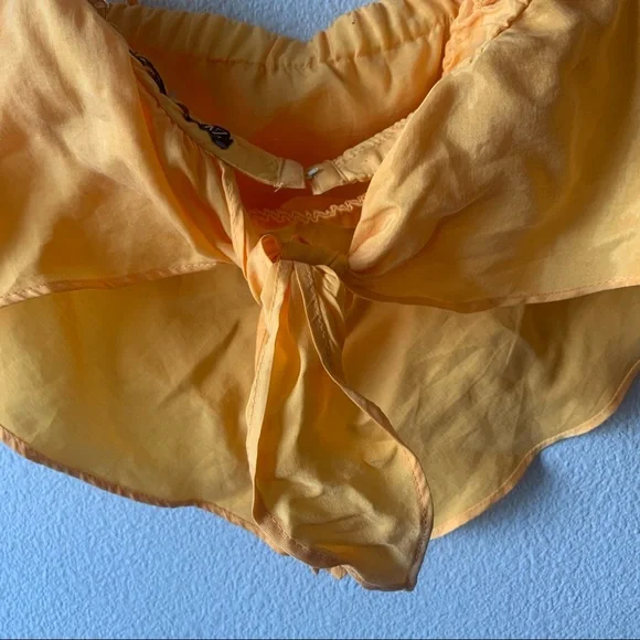 ❌SOLD❌Zara Orange Handkerchief Top Size Small - Picture 13 of 16